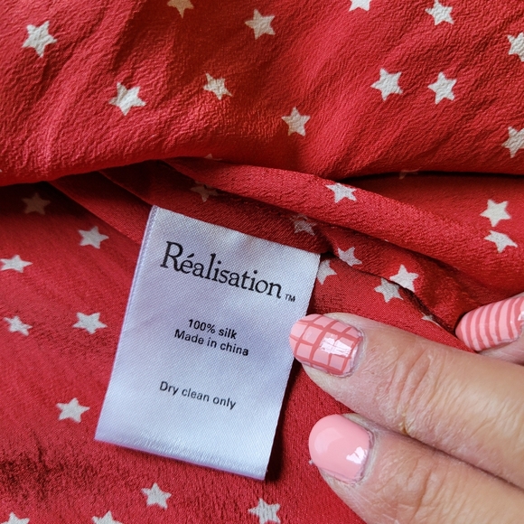 Alexandra in Red Star - Picture 2 of 3